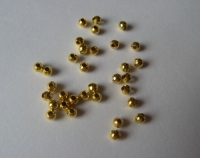 2,5 mm aukso spalvos karoliukas, 100 vnt
